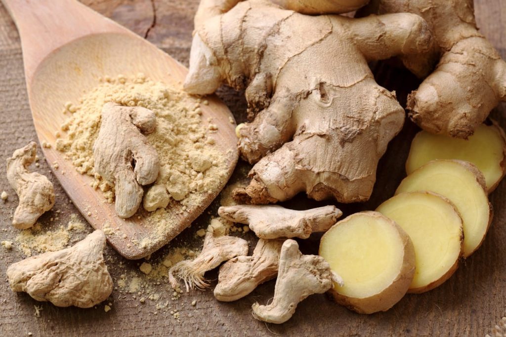 Jahe digunakan sebagai bahan baku minuman herbal, obat-obatan, dan makanan