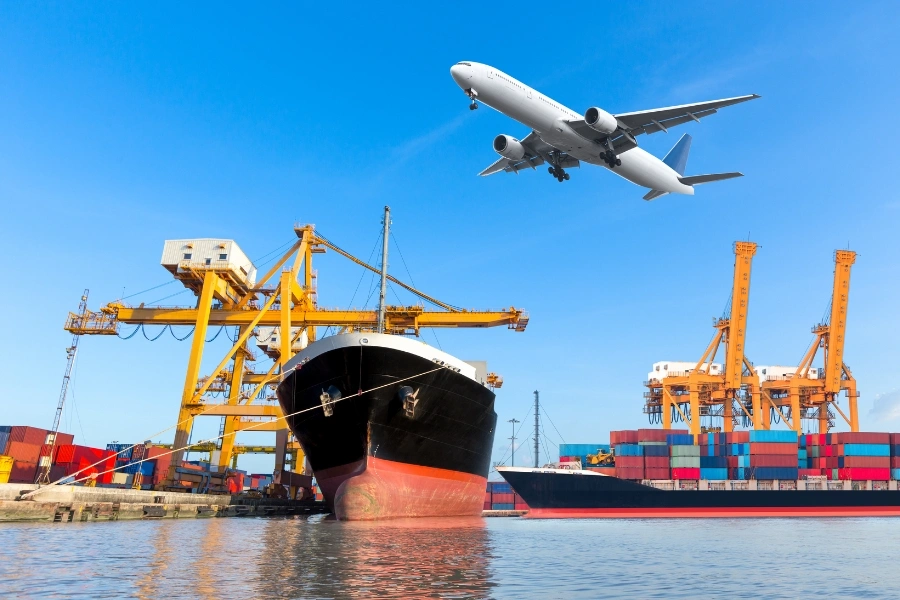 Perbedaan Cargo, Freight Forwarder, dan Ekspedisi Internasional